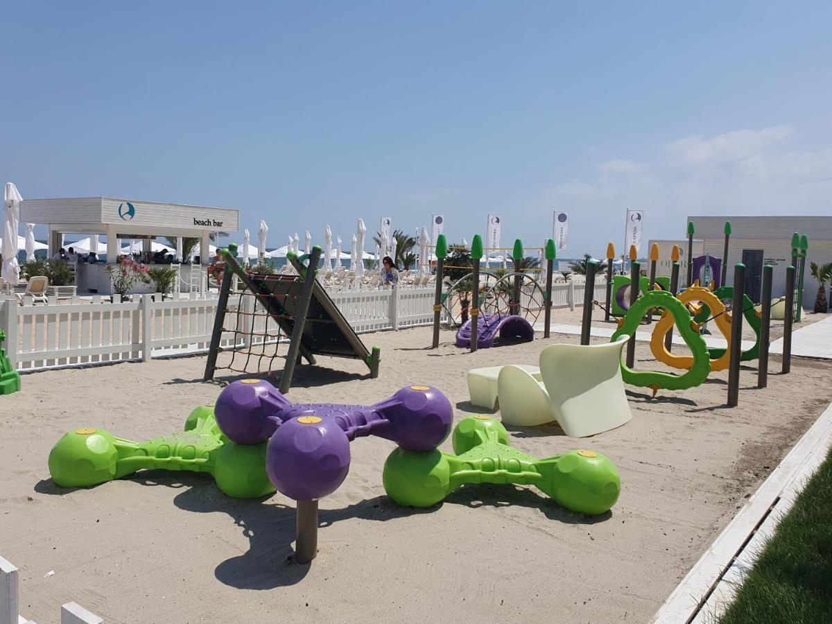 911 Cazare Mamaia Luaran gambar