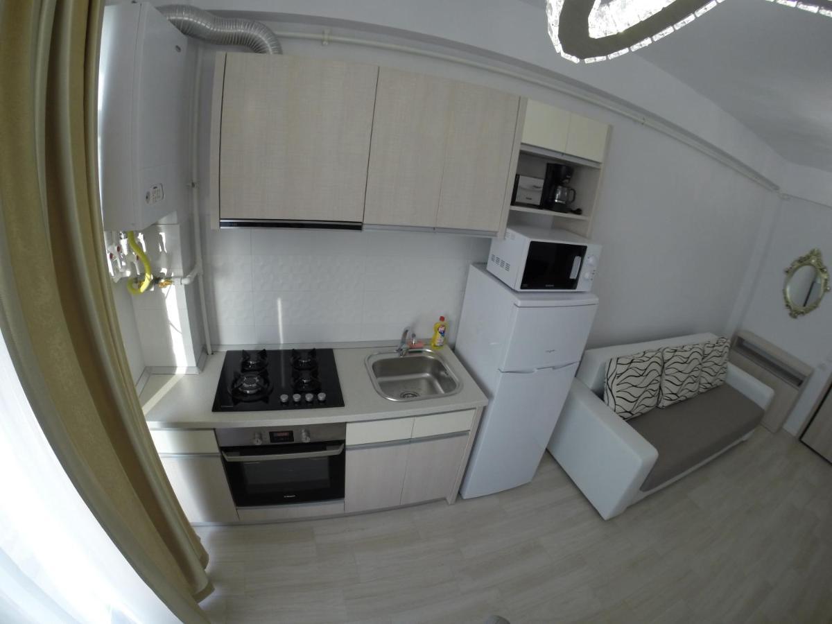 911 Cazare Mamaia Luaran gambar