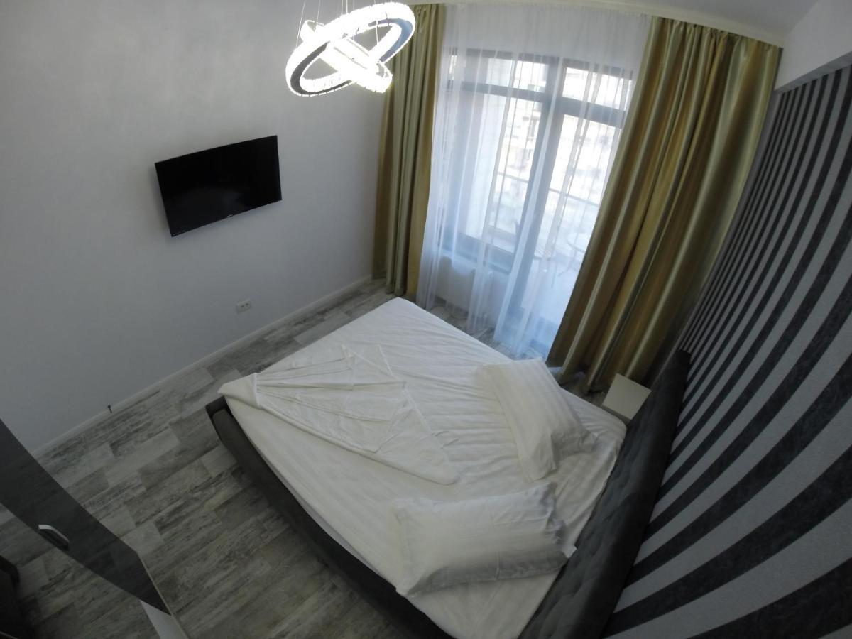 911 Cazare Mamaia Luaran gambar