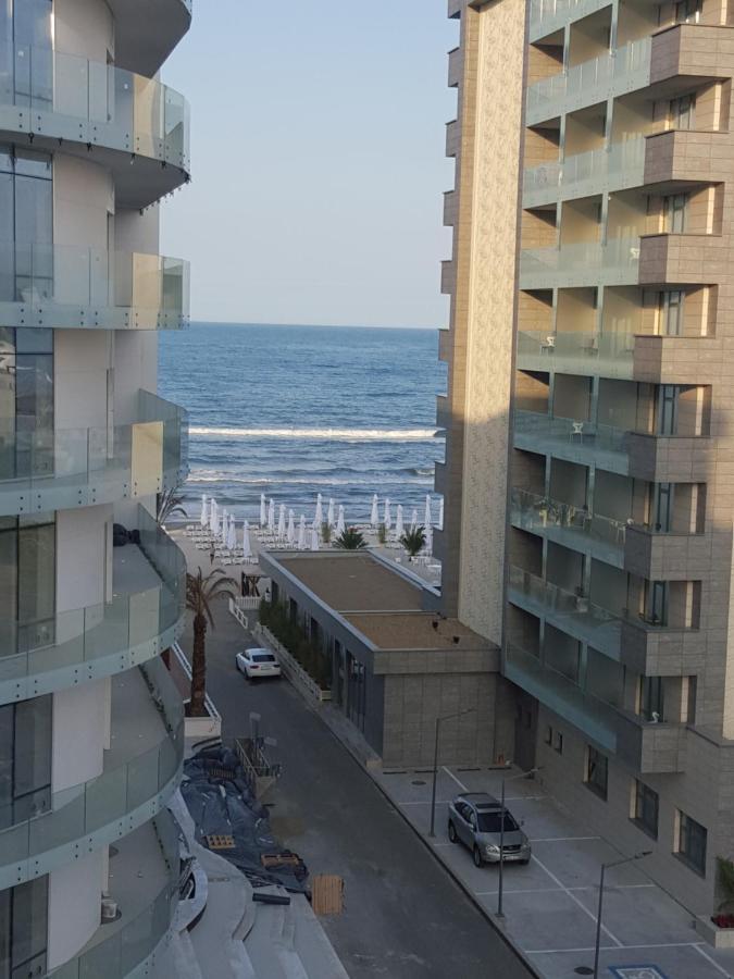 911 Cazare Mamaia Luaran gambar