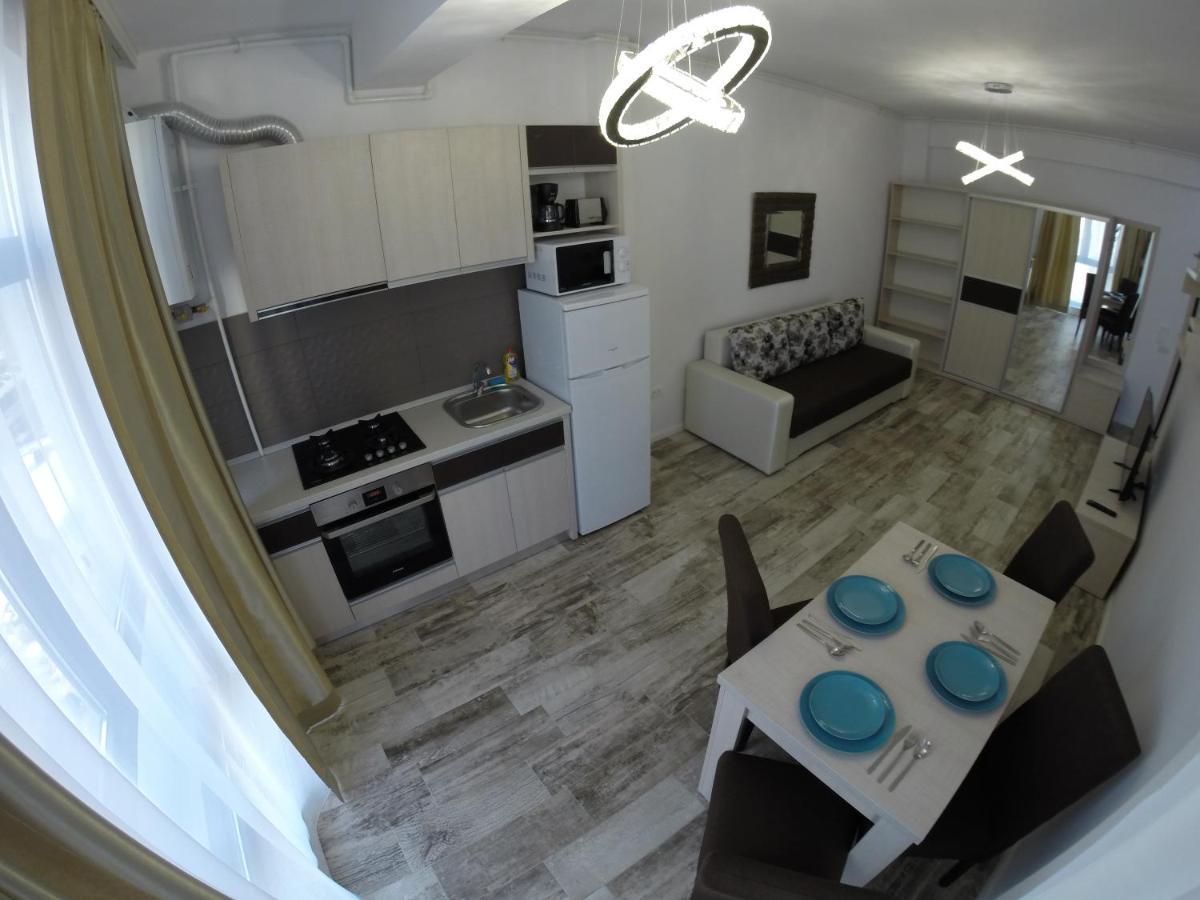 911 Cazare Mamaia Luaran gambar